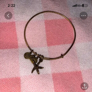Alex & ani starfish bracelet